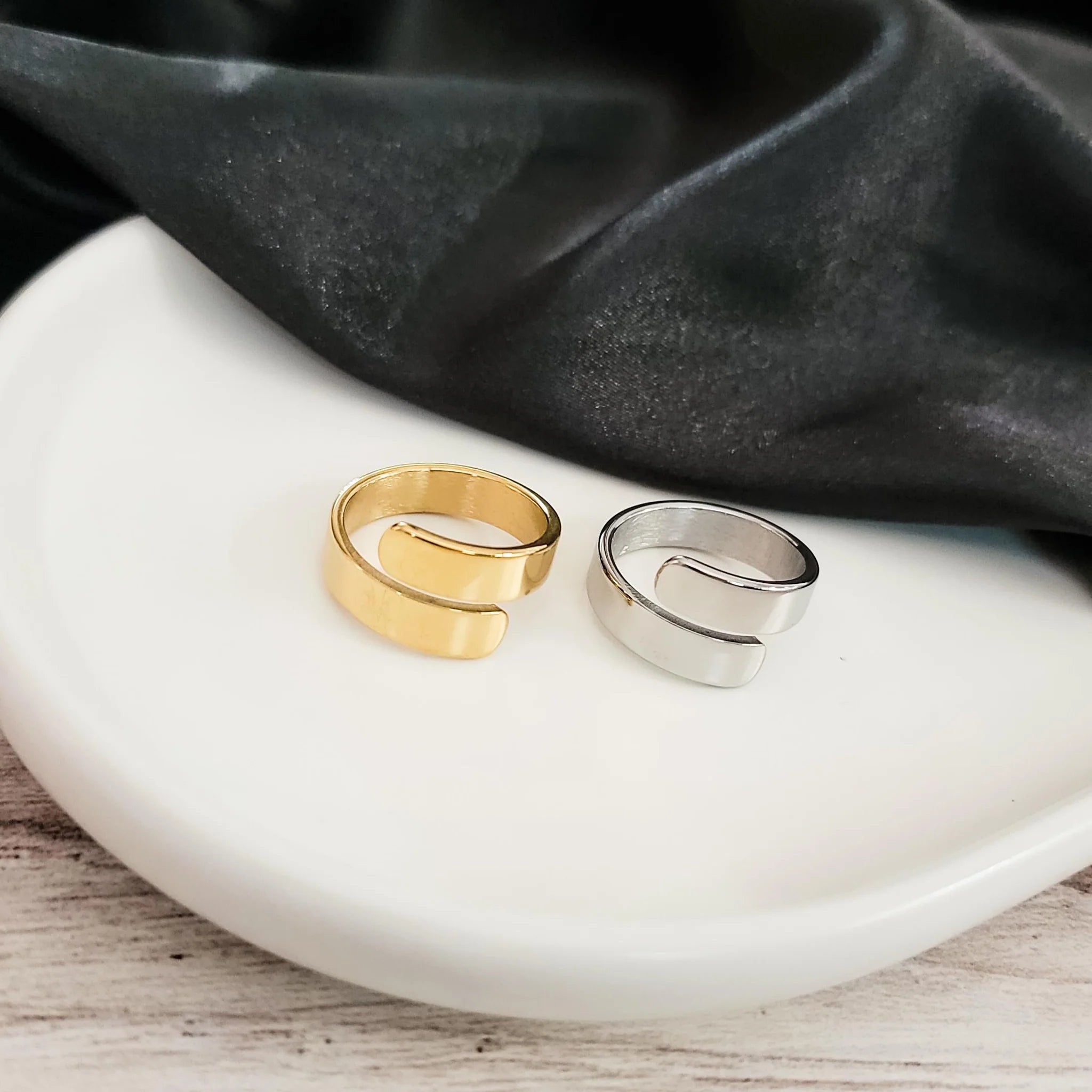 Wide Adjustable Ring