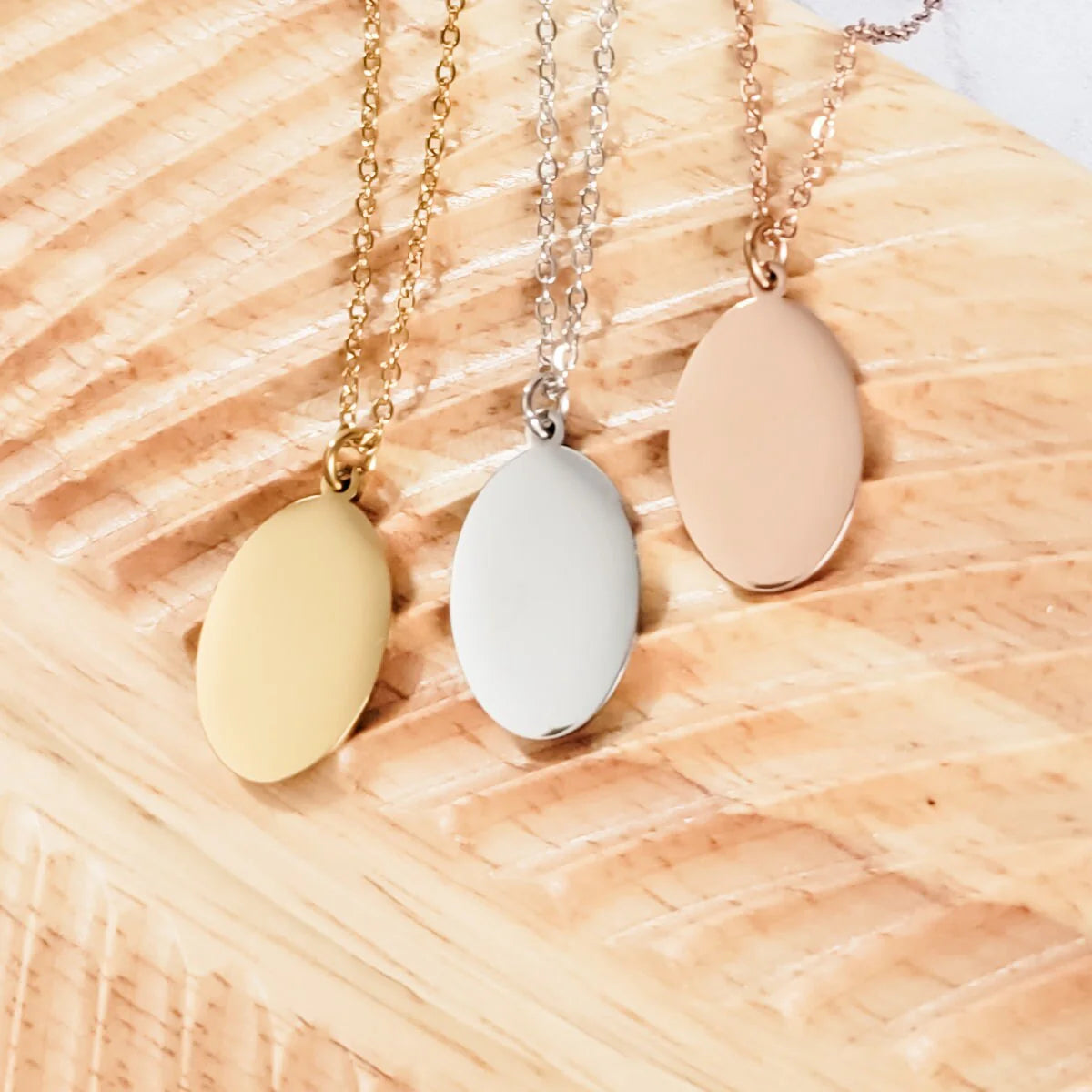 Oval Pendant Necklace
