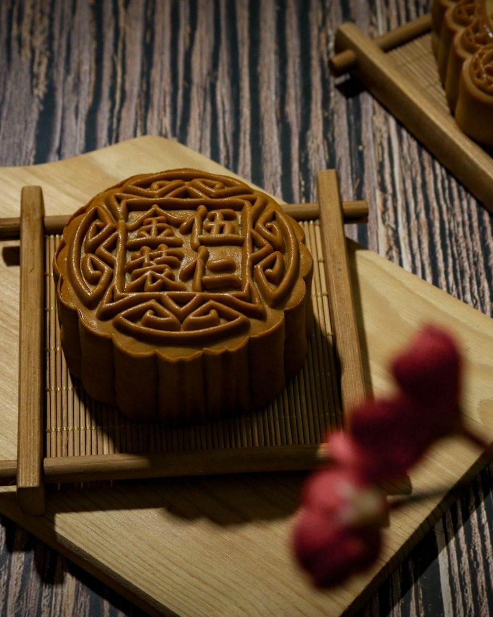 Demo stock photo of a wooden board